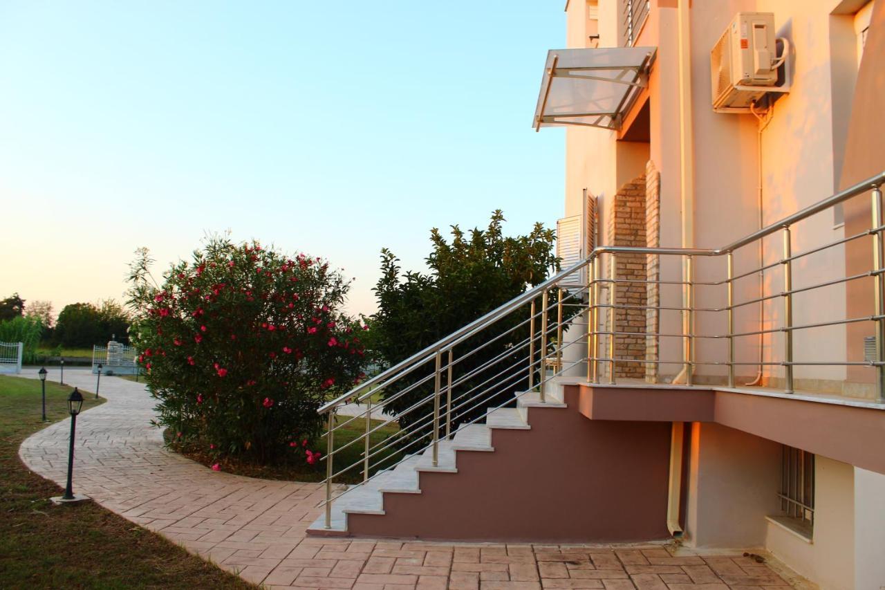 Villa Diamond Κουρούτα Αμαλιαδος Amaliada Exterior photo